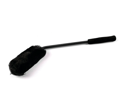 704602  Cepillo curvo llantas lana mango largo 6cm diam